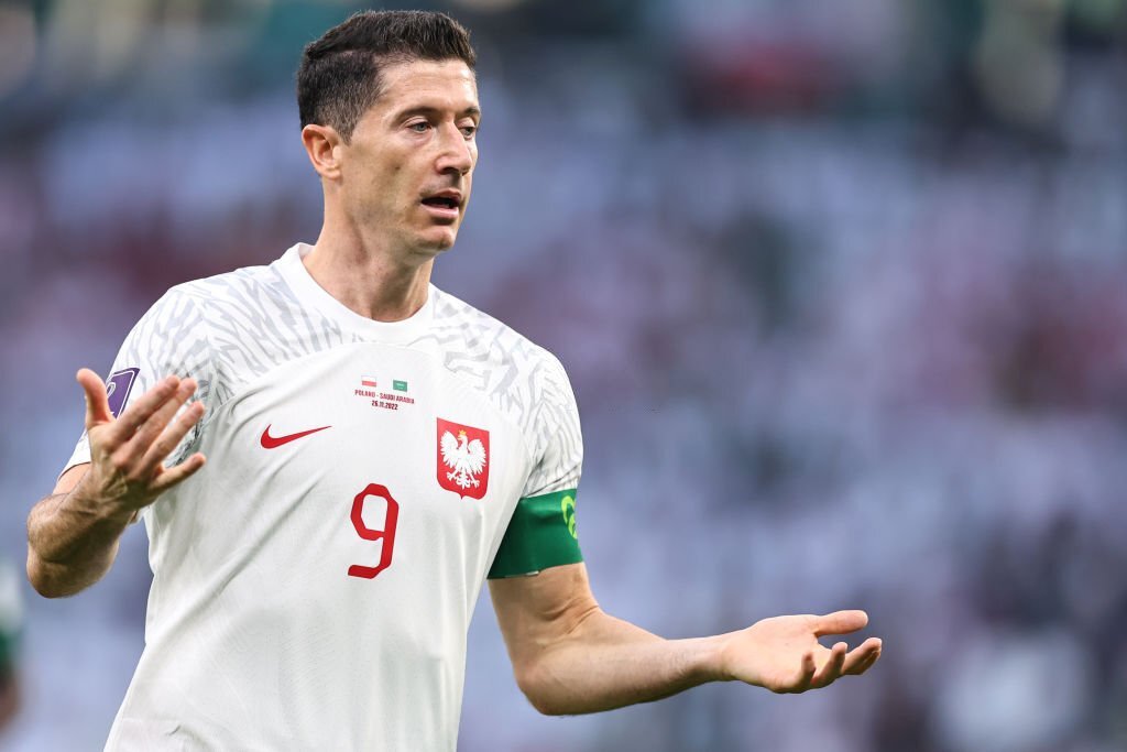 Lewandowski bật khóc sau bàn thắng đầu tiên ở World Cup 5